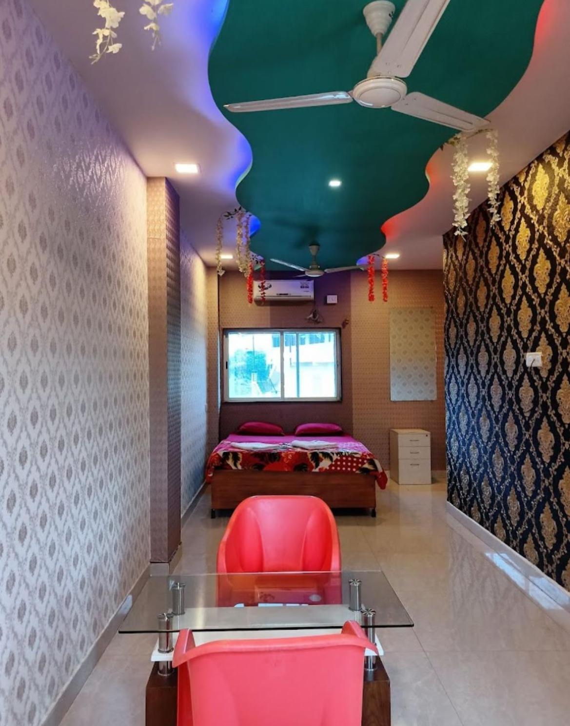 Strawberry Vacations Villa Panchgani Dış mekan fotoğraf